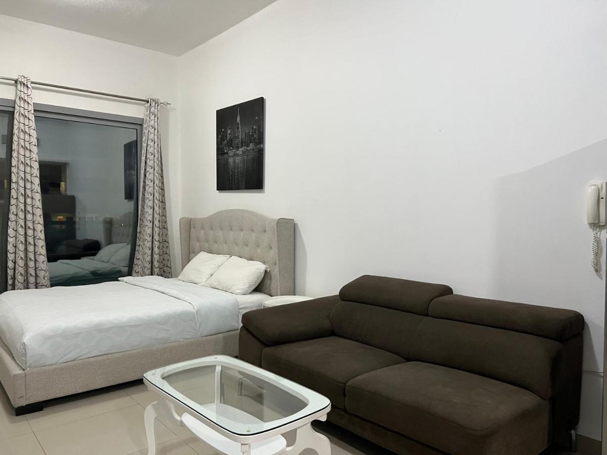 The S Apartment Dubai Exterior photo